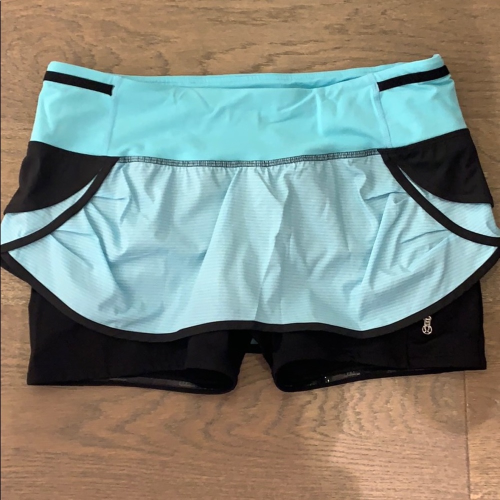 Lululemon running skirt size 10